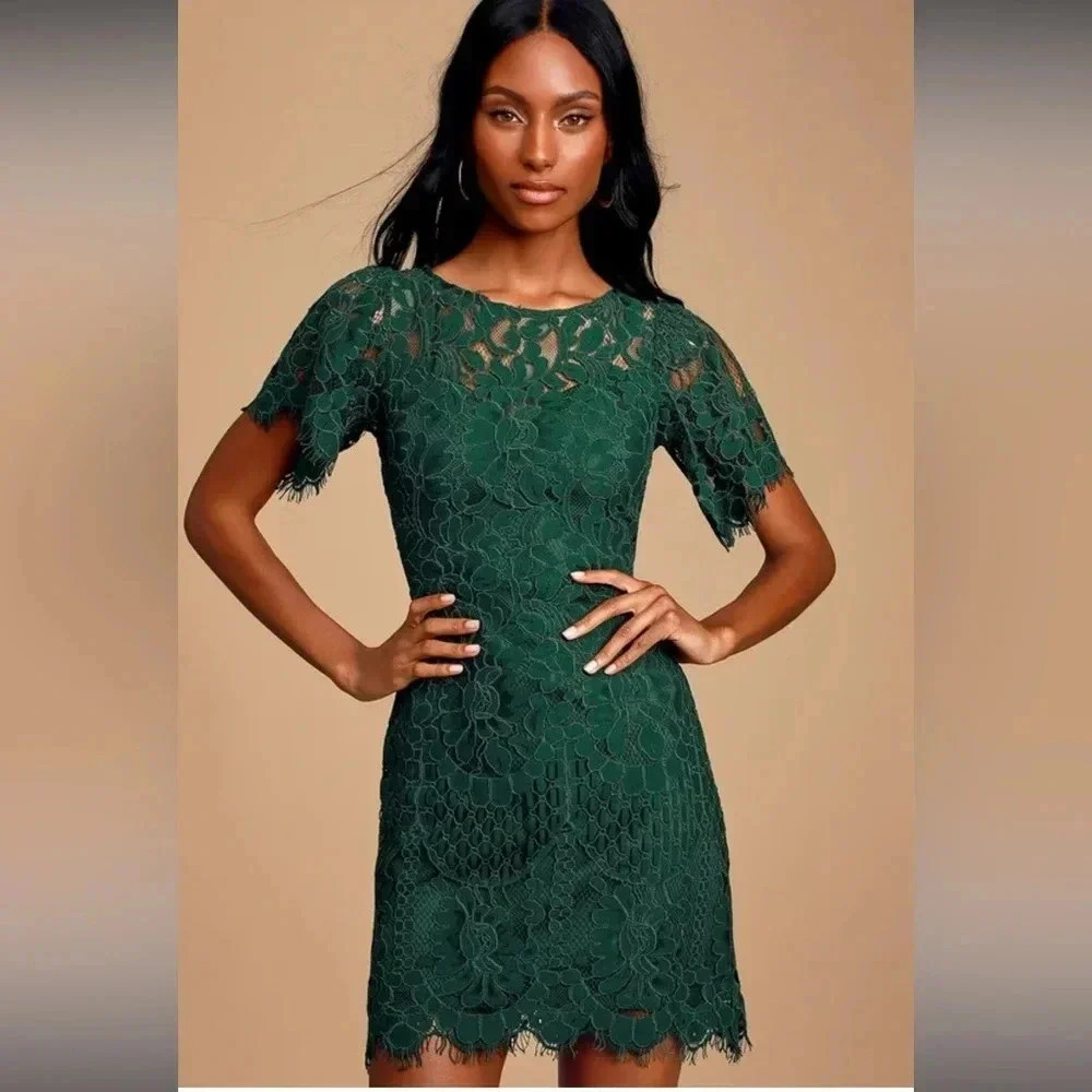 Lulu’s - Pearson Emerald Green Lace Short Sleeve Dress - Size Small